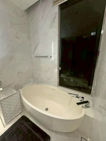 Four Seasons Private Residences : โฟร์ ซีซั่นส์ ไพรเวท เรสสิเด้นซ์, กรุงเทพ, 300 ถนนเจริญกรุง, ยานนาวา, สาทร, กรุงเทพ, 130 ตร.ม., คอนโด ให้เช่า, โดย Vinai Wattana, 500191421 - DDproperty.com