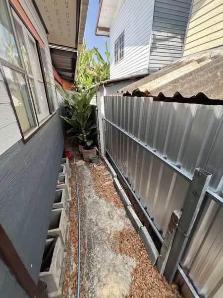 ผลตอบแทนเริ่ม 6-9% เหมาะลงทุน ขายโกดังหนองจอกพร้อมบ้าน ซอยมิตรไมตรี12, Bangkok, ถนนมแขวงคู้ฝั่งเหนือ, Khu Fang Nua, Nong Chok, Bangkok, , 100 sqm, Warehouse/Factory For Sale, by คุณพี, 500191427 - DDproperty.com