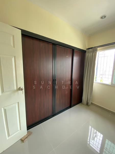 The Exclusive Pattanakarn 44, Bangkok, Soi Phatthanakan 44, Phatthanakan Road, Suan Luang, Suan Luang, Bangkok, 3 Bedrooms, 160 sqm, Townhouse For Rent, by Sunitra Sachdev, 500191434 - DDproperty.com