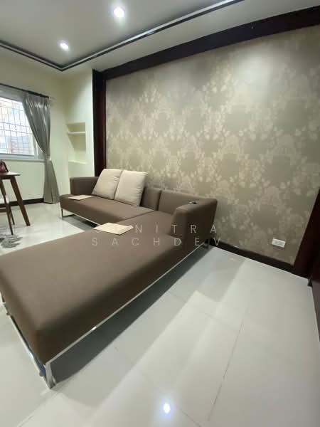 The Exclusive Pattanakarn 44, Bangkok, Soi Phatthanakan 44, Phatthanakan Road, Suan Luang, Suan Luang, Bangkok, 3 Bedrooms, 160 sqm, Townhouse For Rent, by Sunitra Sachdev, 500191434 - DDproperty.com