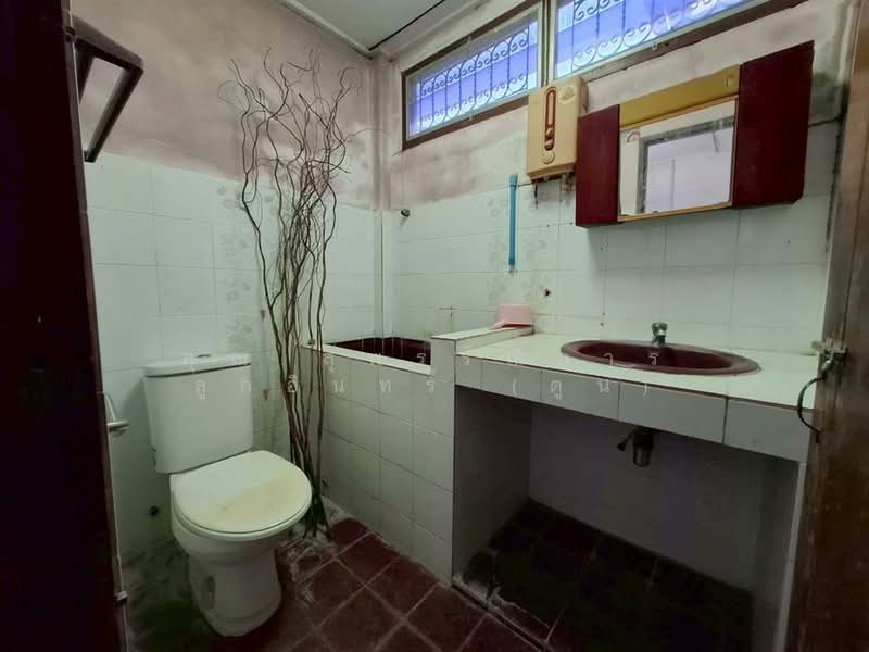 หมู่บ้านส.ภาณุรังษี ซอยบางกรวย-ไทรน้อย17, Nonthaburi, Bang Kruai, Bang Kruai, Nonthaburi, 6 Bedrooms, 360 sqm, Single Detached House For Sale, by คุณ สุพรรณิการ์ ลูกอินทร์ (ตูน), 500191440 - DDproperty.com