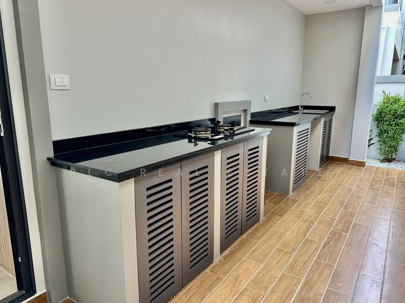 4 Bedroom Private Pool Villa for Sale Pattaya, Chon Buri (Pattaya), Bang Lamung, Bang Lamung (Pattaya), Chon Buri (Pattaya), 4 Bedrooms, 250 sqm, Villa For Sale, by PLC real estate, 500191449 - DDproperty.com