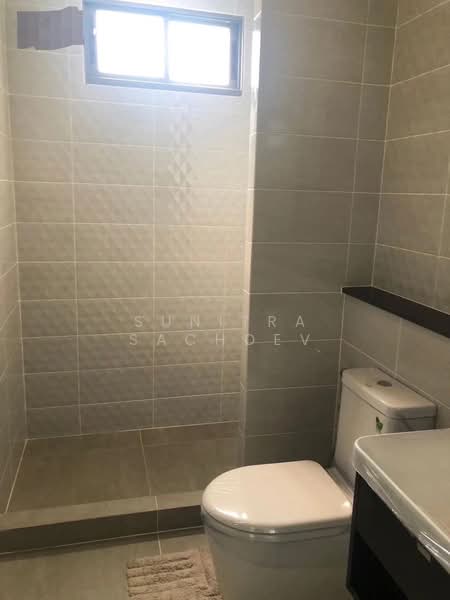 Perfect Place Sukhumvit 77-Suvarnabhumi, Samut Prakan, Lat Krabang Road, Rachathewa, Bang Plee, Samut Prakan, 4 Bedrooms, 147 sqm, Single Detached House For Sale, by Sunitra Sachdev, 500191475 - DDproperty.com