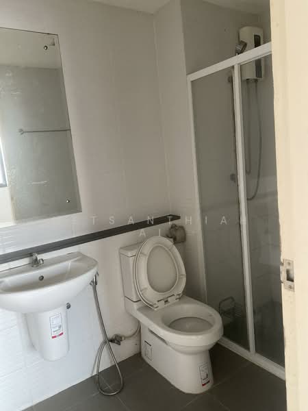 B Republic Sukhumvit 101/1, Bangkok, 101 Sukhumvit, Bang Chak, Phra Khanong, Bangkok, 2 Bedrooms, 41 sqm, Condo For Sale, by Netsanthiah Ai, 500191495 - DDproperty.com