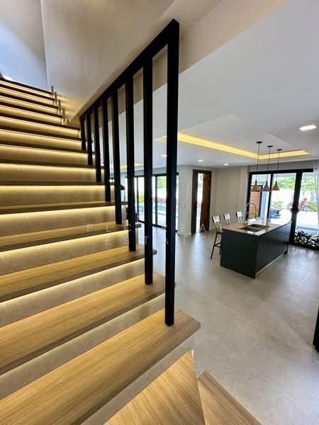 4 Bedroom Private Pool Villa for Sale Pattaya, Chon Buri (Pattaya), Bang Lamung, Bang Lamung (Pattaya), Chon Buri (Pattaya), 4 Bedrooms, 250 sqm, Villa For Rent, by PLC real estate, 500191497 - DDproperty.com