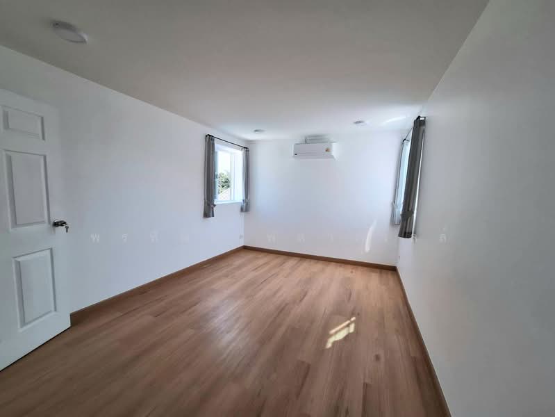 Sammakorn Ramkamhang 112, Bangkok, Saphan Sung, Saphan Sung, Bangkok, 4 Bedrooms, 200 sqm, Single Detached House For Sale, by Pornthip Flavell, 500191539 - DDproperty.com