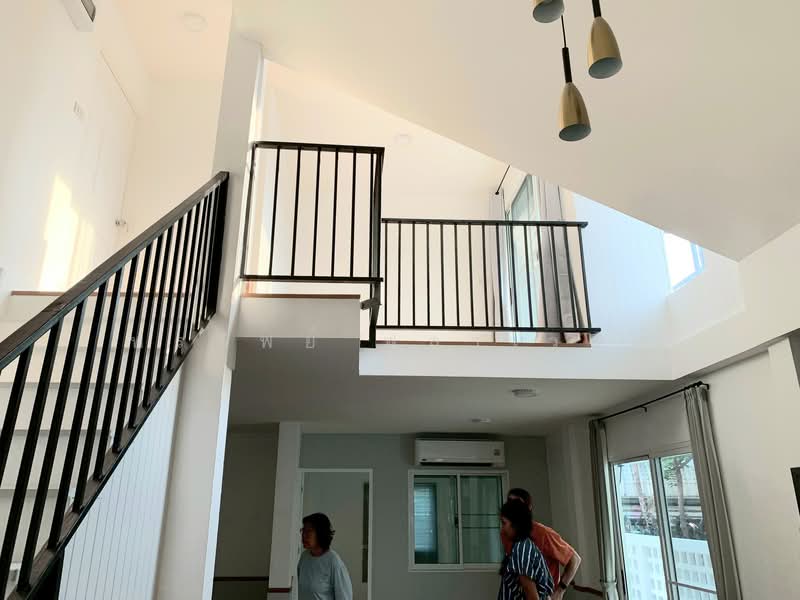 Sammakorn Ramkamhang 112, Bangkok, Saphan Sung, Saphan Sung, Bangkok, 4 Bedrooms, 200 sqm, Single Detached House For Sale, by Pornthip Flavell, 500191539 - DDproperty.com