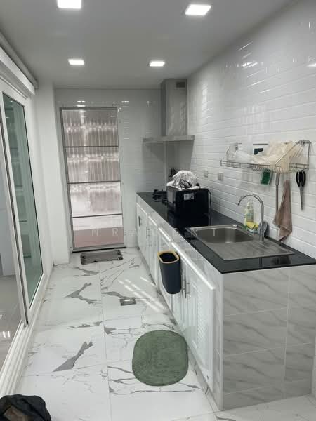 Q District Suksawat 76, Samut Prakan, Soi Suksawat 76, Bang Chak, Phra Pra Daeng, Samut Prakan, 3 Bedrooms, 133 sqm, Townhouse For Sale, by NRagent, 500191543 - DDproperty.com