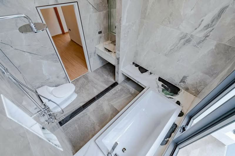 WPDD-098 ขายทาวน์โฮม เอกมัย ซอย 12 พร้อมอยู่ได้เลย, Bangkok, Khlong Tan Nua, Watthana, Bangkok, 3 Bedrooms, 210 sqm, Single Detached House For Sale, by วันวิสาข์ ปัญจรงคะ, 500191573 - DDproperty.com