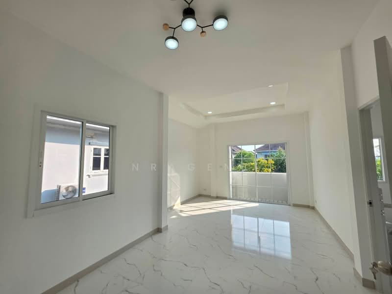 Piyawararom 4 Sai Noi, Nonthaburi, road Ban Kluai-Sai Noi, Sai Noi, Sai Noi, Nonthaburi, 4 Bedrooms, 150 sqm, Single Detached House For Sale, by NRagent, 500191577 - DDproperty.com