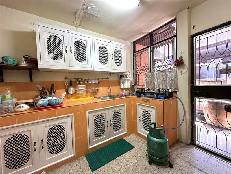 หมู่บ้านโชคชัย คลองจั่น ซอยนวมินทร์81 แยก3-6, Bangkok, Khlong Kum, Bueng Kum, Bangkok, 4 Bedrooms, 100 sqm, Single Detached House For Sale, by คุณ ปารดา พลอยแดง (ก้อย), 500191591 - DDproperty.com