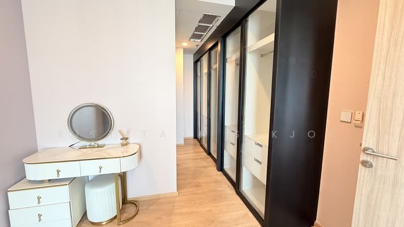 Noble Around Sukhumvit 33, Bangkok, 17 Soi Sukhumvit 33, Khlong Tan Nua, Watthana, Bangkok, 1 Bedroom, 46 sqm, Condo For Rent, by Kittitach Sukjoy, 500191597 - DDproperty.com