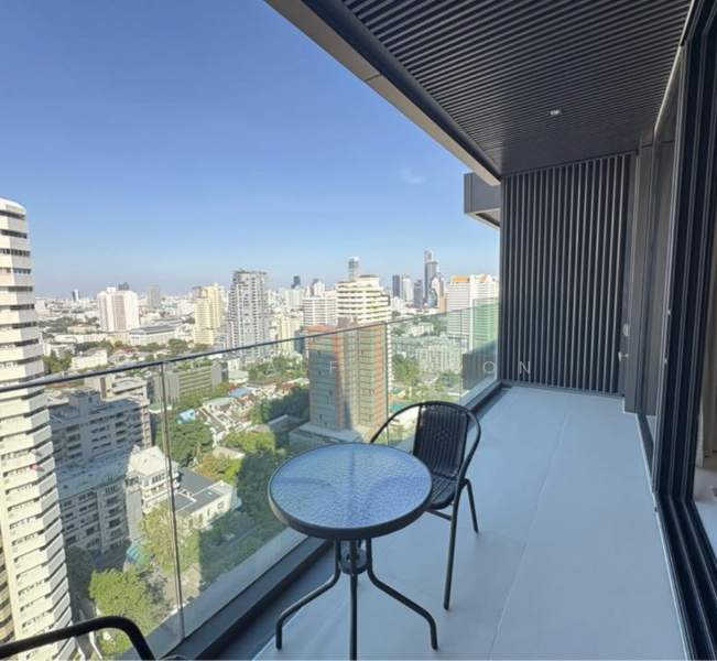 Vittorio 39, Bangkok, 8 Sukhumvit, Khlong Tan Nua, Watthana, Bangkok, 2 Bedrooms, 127 sqm, Condo For Rent, by Decalf Simon, 500191615 - DDproperty.com