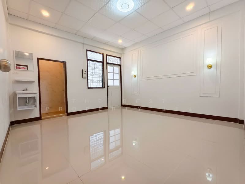 ขาย - หมู่บ้านชุมชน 300 ห้อง, สมุทรสาคร