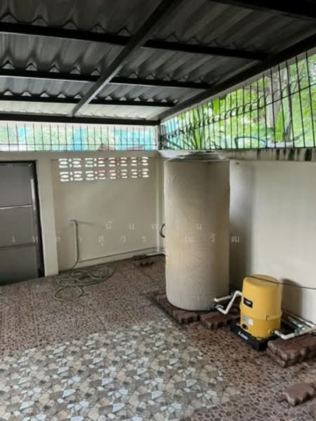 ศรีบูรพา 17, Bangkok, Khlong Chan, Bang Kapi, Bangkok, 2 Bedrooms, 126 sqm, Townhouse For Sale, by Nuntawan Laosuwanwat, 500191637 - DDproperty.com