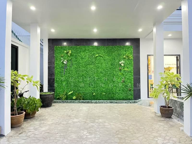 พัทยาใต้, Chon Buri (Pattaya), พัทยาใต้, Bang Lamung, Bang Lamung (Pattaya), Chon Buri (Pattaya), 9 Bedrooms, 180 sqm, Villa For Sale, by Sujiphat Sreewongpan, 500191638 - DDproperty.com