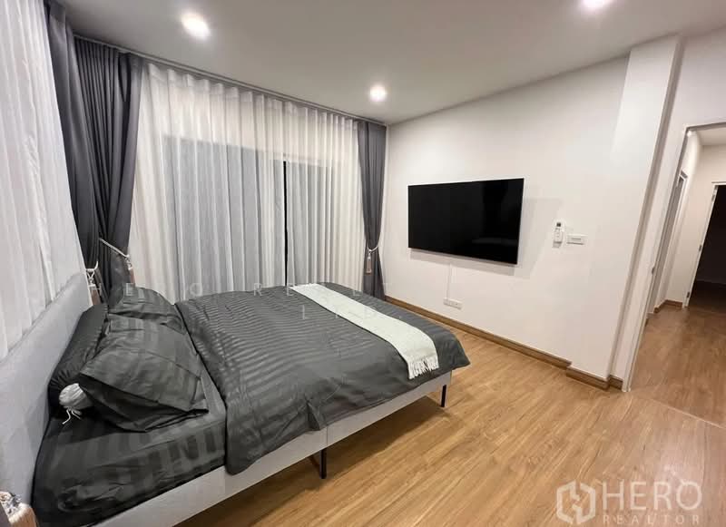 Centro Bangna-Wongwean, Bangkok, Kanchanaphisek Road, Dok Mai, Prawet, Bangkok, 4 Bedrooms, 200 sqm, Single Detached House For Rent, by Hero Realtor Co., Ltd., 500191639 - DDproperty.com