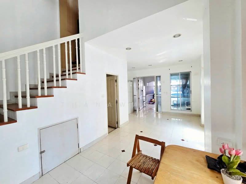 Baan Klang Muang The Paris Rama 9-Ramkamhaeng, Bangkok, Krungthep Kreetha Road, Hua Mak, Bang Kapi, Bangkok, 3 Bedrooms, 150 sqm, Townhouse For Sale, by Thanawat K., 500191643 - DDproperty.com