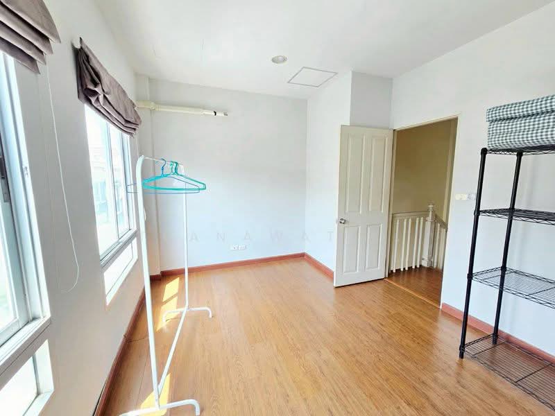 Baan Klang Muang The Paris Rama 9-Ramkamhaeng, Bangkok, Krungthep Kreetha Road, Hua Mak, Bang Kapi, Bangkok, 3 Bedrooms, 150 sqm, Townhouse For Sale, by Thanawat K., 500191643 - DDproperty.com