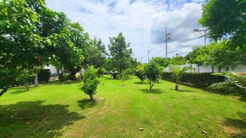 3-BR Villa, Prachuap Khiri Khan, Wang-Pong, Pran Buri, Prachuap Khiri Khan, 3 Bedrooms, 287 sqm, Villa For Sale, by Netsakaw Thongsritep, 500191652 - DDproperty.com