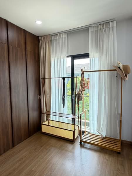 Centro Bangna-Kingkaew, Samut Prakan, Rachathewa, Bang Plee, Samut Prakan, 3 Bedrooms, 157 sqm, Single Detached House For Sale, by NRagent, 500191655 - DDproperty.com