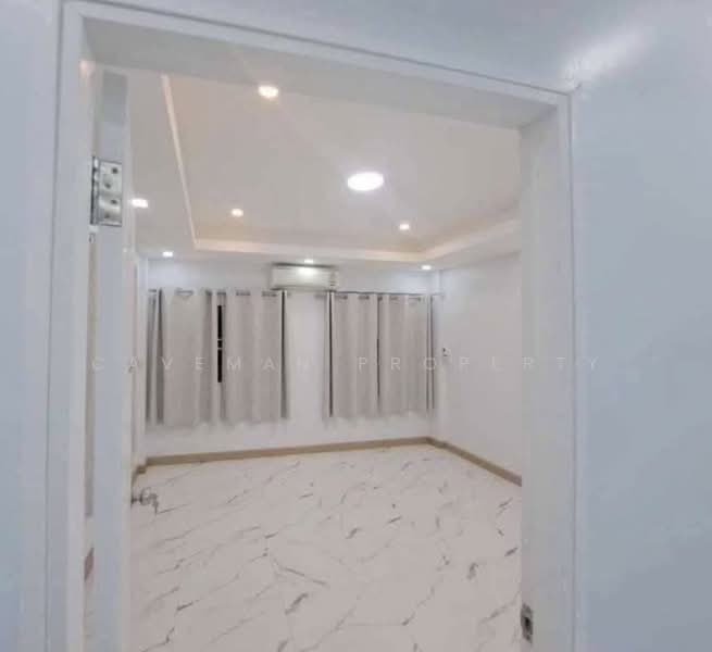 Naphalai Village, Bangkok, Soi Naphalai 1, Bang Na, Bang Na, Bangkok, 4 Bedrooms, 1 sqm, Single Detached House For Sale, by caveman property, 500191658 - DDproperty.com