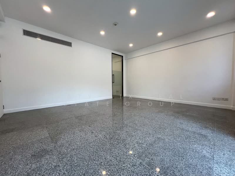 ให้เช่า โกดังพร้อม Office พื้นที่ 220ตรม., กรุงเทพ, บางจาก, พระโขนง, กรุงเทพ, 220 ตร.ม., โกดัง-โรงงาน ให้เช่า, โดย Forty-Six Real Estate Group, 500191666 - DDproperty.com