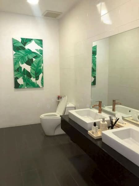 WPDD-099 ขาย ทาวน์โฮม 4 ชั้น ซอยทองหล่อ 19 ( สุขุมวิท 55 ), Bangkok, Khlong Tan Nua, Watthana, Bangkok, 3 Bedrooms, 220 sqm, Single Detached House For Sale, by วันวิสาข์ ปัญจรงคะ, 500191692 - DDproperty.com