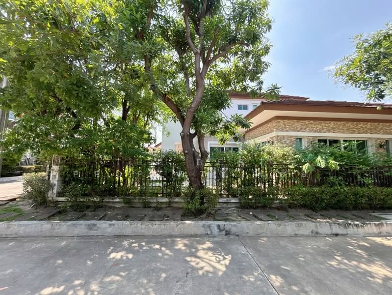 The Centro Onnut-Wongwaen, Bangkok, Lat Krabang Road, Lat Krabang, Lat Krabang, Bangkok, 4 Bedrooms, 150 sqm, Single Detached House For Sale, by The Best Property น้อย, 500191697 - DDproperty.com
