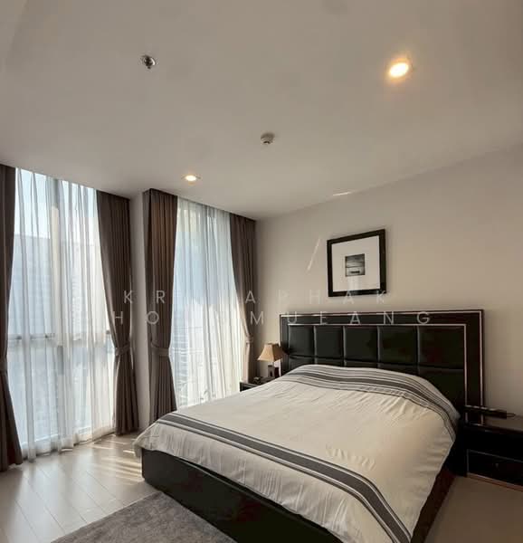 Noble Ploenchit, Bangkok, 1035 Ploenchit Road, Lumphini, Pathum Wan, Bangkok, 2 Bedrooms, 70 sqm, Condo For Rent, by Kritaphak Khongmueang, 500191707 - DDproperty.com