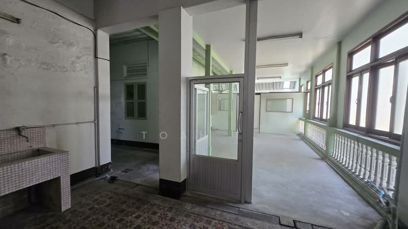 อาคารที่ให้เช่า สาทร สีลม บางรัก : Building for rent: Sathorn, Silom, Bang Rak, Bangkok, Silom, Bang Rak, Bangkok, , 478 sqm, Shophouse For Rent, by TOAH T., 500191743 - DDproperty.com