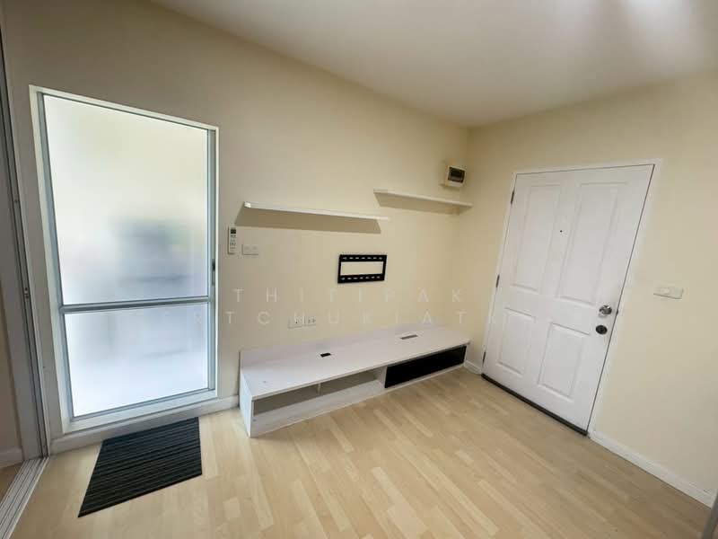 Dcondo Onnut-Suvarnabhumi, Bangkok, Ladkrabang Road, Lat Krabang, Lat Krabang, Bangkok, 1 Bedroom, 29 sqm, Condo For Sale, by Thitipak Chertchukiatkong, 500191757 - DDproperty.com