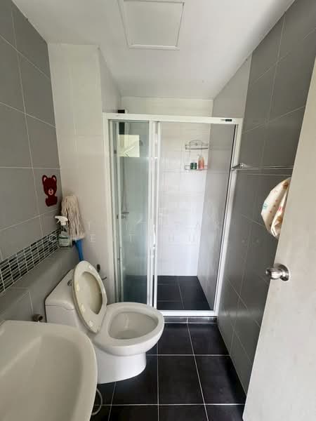 Dcondo Onnut-Suvarnabhumi, Bangkok, Ladkrabang Road, Lat Krabang, Lat Krabang, Bangkok, 1 Bedroom, 29 sqm, Condo For Sale, by Thitipak Chertchukiatkong, 500191757 - DDproperty.com