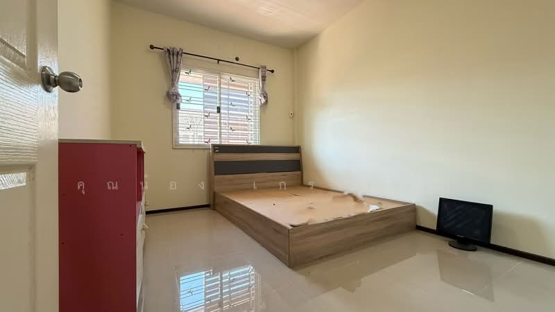 หมู่บ้าน สมายแลนด์ 3 สวนส้ม, Samut Sakhon, พระราม 2-สวนส้ม, Suan Som, Ban Phaeo, Samut Sakhon, 3 Bedrooms, 102 sqm, Townhouse For Sale, by คุณน้อง เกรทเทสต์, 500191767 - DDproperty.com