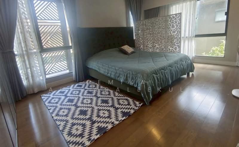 Burasiri Pattanakarn, Bangkok, New Pattanakarn Road, Prawet, Prawet, Bangkok, 4 Bedrooms, 303 sqm, Single Detached House For Sale, by Pemika Aukkaraleekul, 500191778 - DDproperty.com