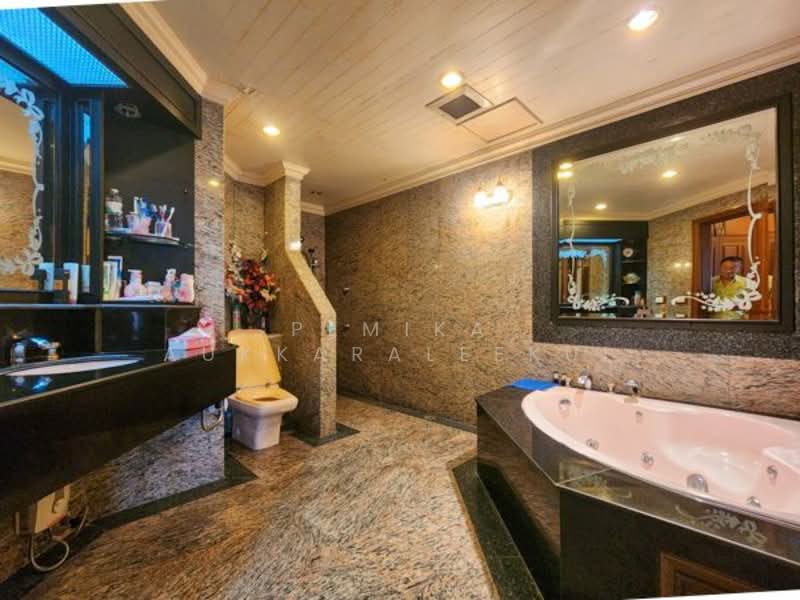 Bangkok River Marina, Bangkok, 266 Charan Sanitwong Rd., Bang Phlat, Bang Phlat, Bangkok, 4 Bedrooms, 345 sqm, Condo For Sale, by Pemika Aukkaraleekul, 500191794 - DDproperty.com