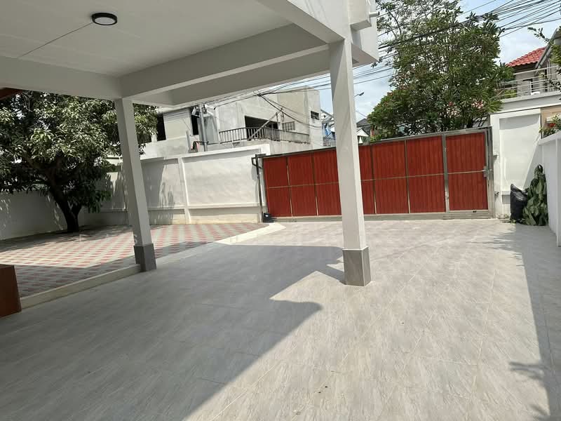 House area Sukhumvit 101, Bangkok, Bang Chak, Phra Khanong, Bangkok, 4 Bedrooms, 200 sqm, Single Detached House For Rent, by Eastblue Horizon, 500191807 - DDproperty.com