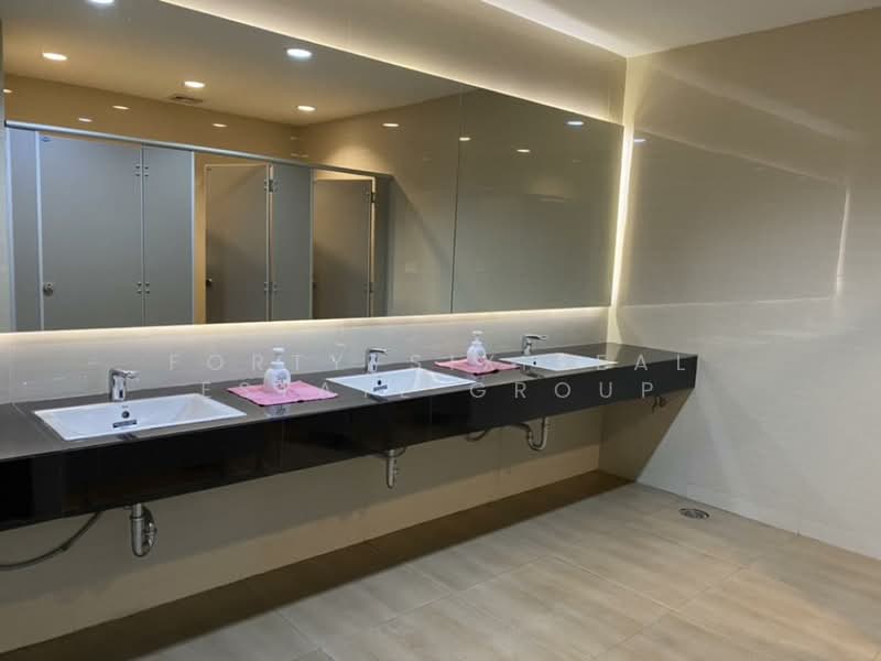 พื้นที่สำนักงาน ให้เช่า!! ทำเลดี ใจกลางย่านธุรกิจOffice building for rent in CBD area, กรุงเทพ, ปทุมวัน, ปทุมวัน, กรุงเทพ, 100 ตร.ม., สำนักงาน ให้เช่า, โดย Forty-Six Real Estate Group, 500191840 - DDproperty.com