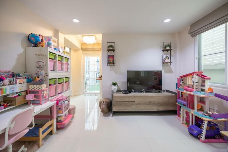 Bless Town Sukhumvit 50 : เบล็ส ทาวน์ สุขุมวิท 50, กรุงเทพ, ถนนสุขุมวิท 50, พระโขนง, คลองเตย, กรุงเทพ, 263 ตร.ม., ทาวน์เฮ้าส์ ขาย, โดย Komkrit  Arunvessased , 500191851 - DDproperty.com