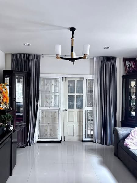 K.C. Park Ville 3, Bangkok, Sam Wa Tawan Tok, Khlong Sam Wa, Bangkok, 3 Bedrooms, 69 sqm, Single Detached House For Rent, by Correct Property, 500191857 - DDproperty.com