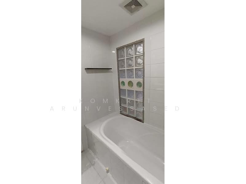 The Link Sukhumvit 50, Bangkok, Soi Sukhumvit 50, Sukhumvit Road, Phra Kanong, Khlong Toei, Bangkok, 2 Bedrooms, 71 sqm, Condo For Rent, by Komkrit  Arunvessased , 500191859 - DDproperty.com