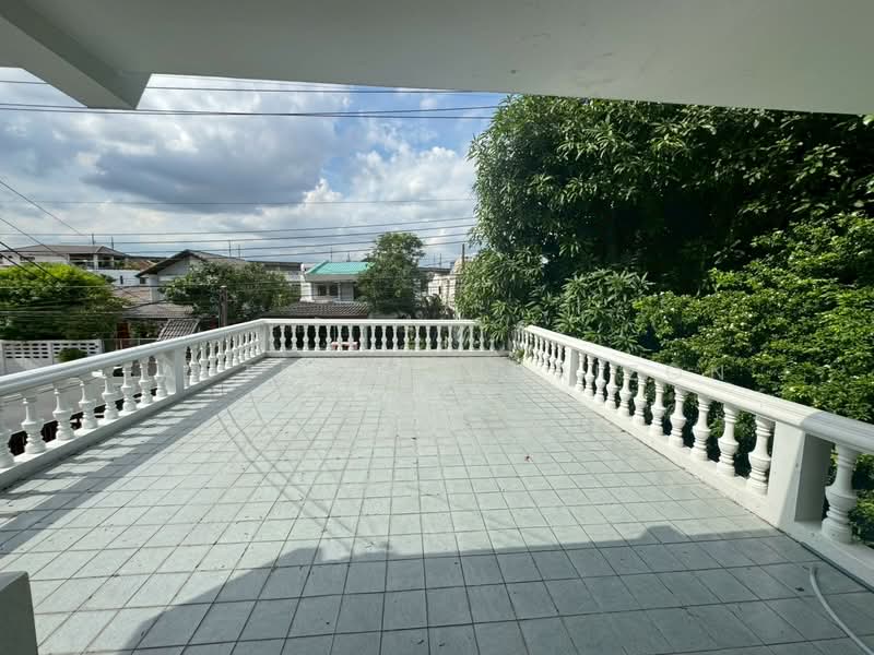 House area Pattanakarn, Bangkok, Suan Luang, Suan Luang, Bangkok, 5 Bedrooms, 380 sqm, Single Detached House For Rent, by Eastblue Horizon, 500191862 - DDproperty.com