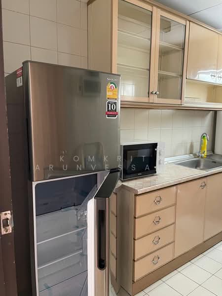 Top View Tower, Bangkok, Soi Sukhumvit 59, Khlong Tan Nua, Watthana, Bangkok, 2 Bedrooms, 91 sqm, Condo For Rent, by Komkrit  Arunvessased , 500191875 - DDproperty.com