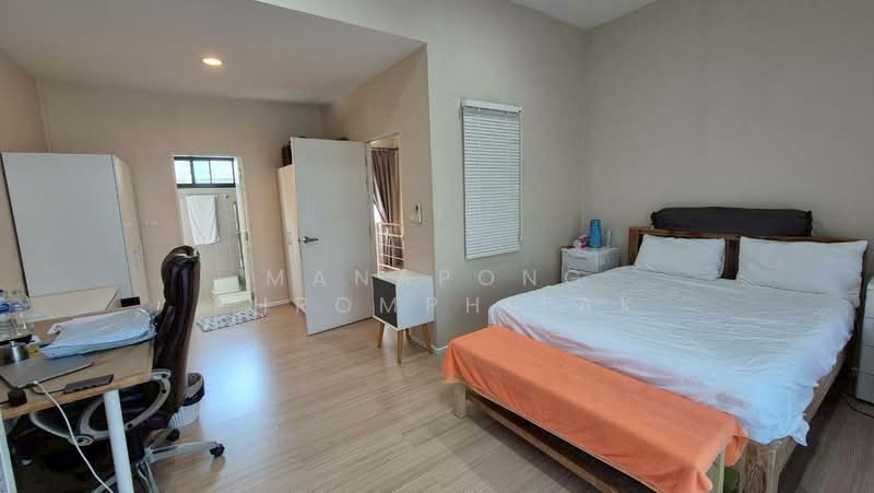 Baan Klang Muang Rattanathibet : บ้านกลางเมือง รัตนาธิเบศร์, นนทบุรี, ซอยเลี่ยงเมืองนนทบุรี 10, บางกระสอ, เมืองนนทบุรี, นนทบุรี, 150 ตร.ม., ทาวน์เฮ้าส์ ให้เช่า, โดย Manapong Phromphitak, 500191886 - DDproperty.com