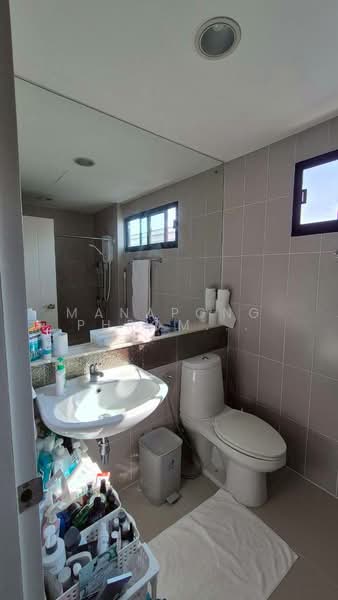 Baan Klang Muang Rattanathibet, Nonthaburi, Soi Liang Mueang Nonthaburi 10, Bang Kra So, Muang Nonthaburi, Nonthaburi, 3 Bedrooms, 150 sqm, Townhouse For Rent, by Manapong Phromphitak, 500191886 - DDproperty.com