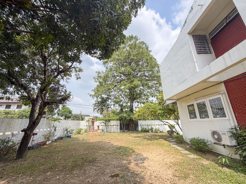 ให้เช่า - สุขุมวิท 101 หมู่บ้านเมืองทอง, กรุงเทพ