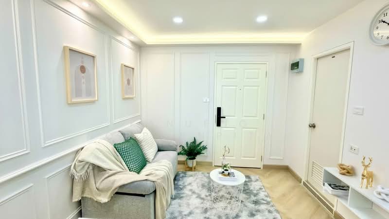 Lumpini Condo Town Bodindecha Ramkhamhaeng, Bangkok, Soi Ramkhamhaeng 43/1, Phlapphla, Wang Thonglang, Bangkok, 1 Bedroom, 28 sqm, Condo For Sale, by Kanueng Noppornpitak, 500191963 - DDproperty.com