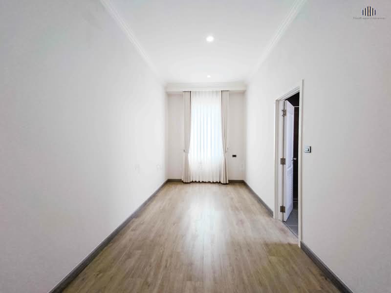 ขายบ้านเดี่ยวหรู The Matias ราชพฤกษ์ - แจ้งวัฒนะ | 111/11 – The Only Address | แปลงใหญ่สุดในโครงการ, Nonthaburi, ถนนราชพฤกษ์, Bang Phlap, Pak Kret, Nonthaburi, 4 Bedrooms, 405 sqm, Single Detached House For Sale, by คุณเอ็มมี่, 500191969 - DDproperty.com