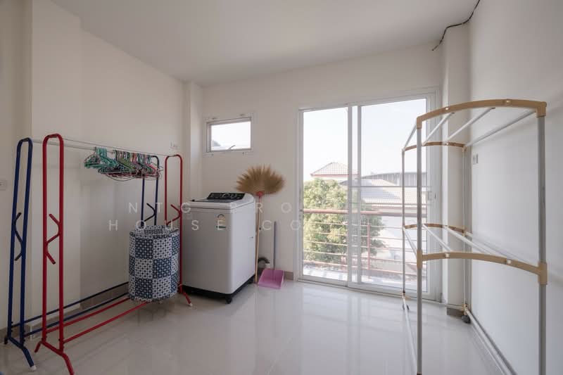 Baan Bodin, Bangkok, . ซอยลาดพร้าว 112 แขวงพลับพลา เขตวังทองหลาง กทม., Phlapphla, Wang Thonglang, Bangkok, 7 Bedrooms, 600 sqm, Townhouse For Rent, by NTG Property House Co.,Ltd., 500192002 - DDproperty.com