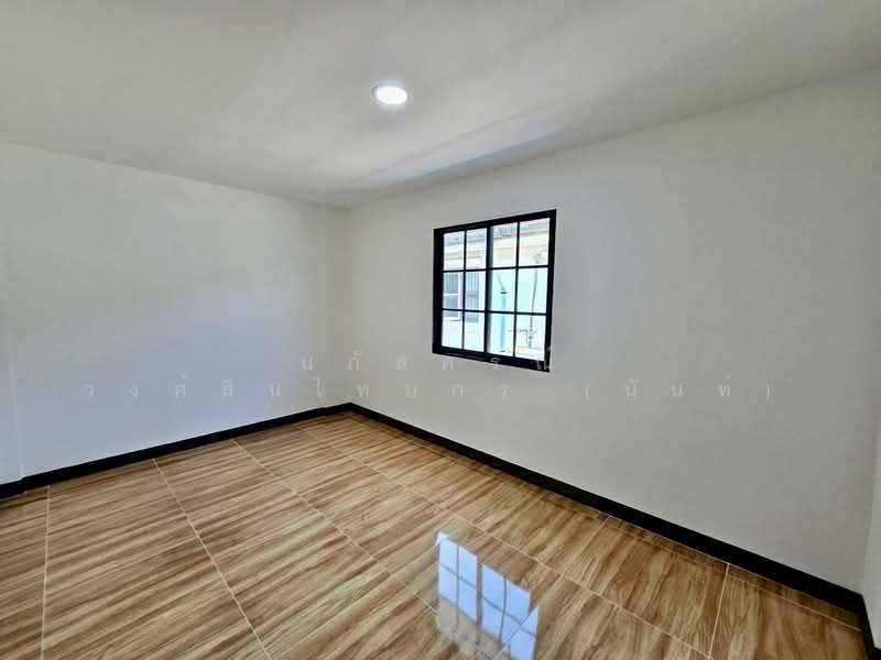 หมู่บ้านธนะสิน9 ซ.1/3 ถ.นวมินทร์ 86 แขวงรามอินทรา เขตคันนายาว, กรุงเทพ, นวมินทร์86, รามอินทรา, คันนายาว, กรุงเทพ, 80 ตร.ม., ทาวน์เฮ้าส์ ขาย, โดย นภัสศรณ์ วงศ์สินไทยกร (นันท์), 500192019 - DDproperty.com